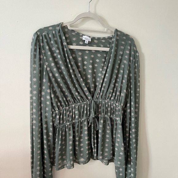 Madison & Berkeley Olive Polka Dot Blouse - Picture 2 of 4